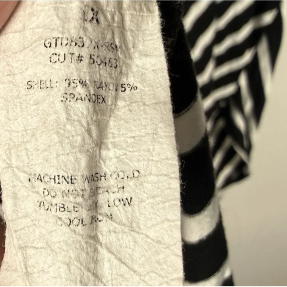 Green Envelope Womens 1X Stripe 3/4 Dolman Sleeve Black White Tunic Blouse Shirt